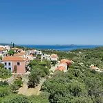 Konstantina 4*