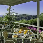 Konstantina Lejlighedshotel