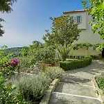 Konstantina Lejlighedshotel 4*
