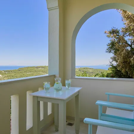 Aparthotel Konstantina Studios Alonnisos Town