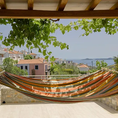 Konstantina Studios Aparthotel Alonnisos Town
