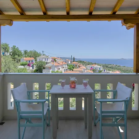 Konstantina Studios 4* Alonnisos Town