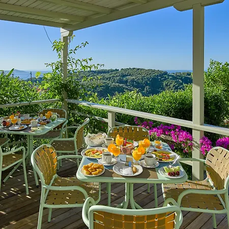 Konstantina Studios 4* Alonnisos Town