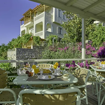 Konstantina Αλόννησος