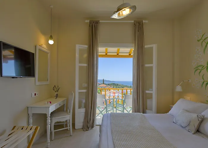 Aparthotel Konstantina Studios 4*
