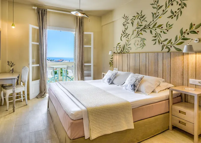 Konstantina Studios 4* Alonnisos Town