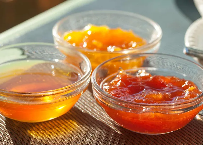 Konstantina Studios Aparthotel