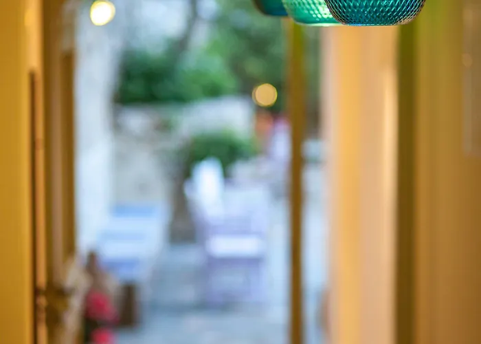 Konstantina Studios Alonnisos Town