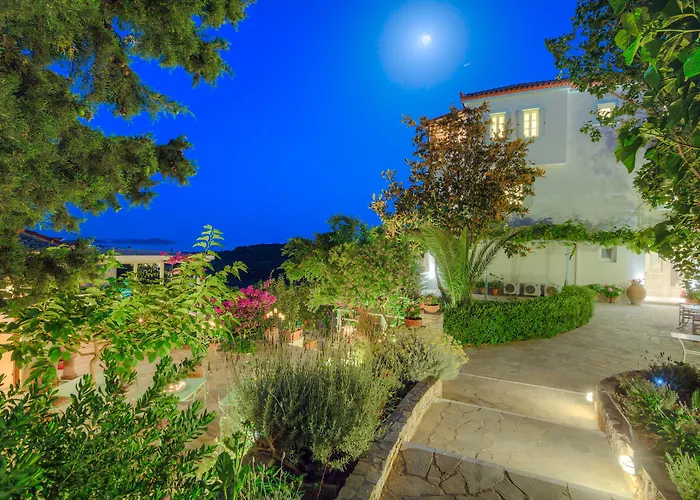 Konstantina Studios 4*