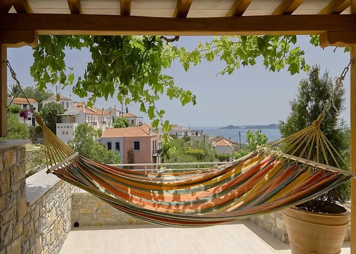 Konstantina Studios Aparthotel Alonnisos Town